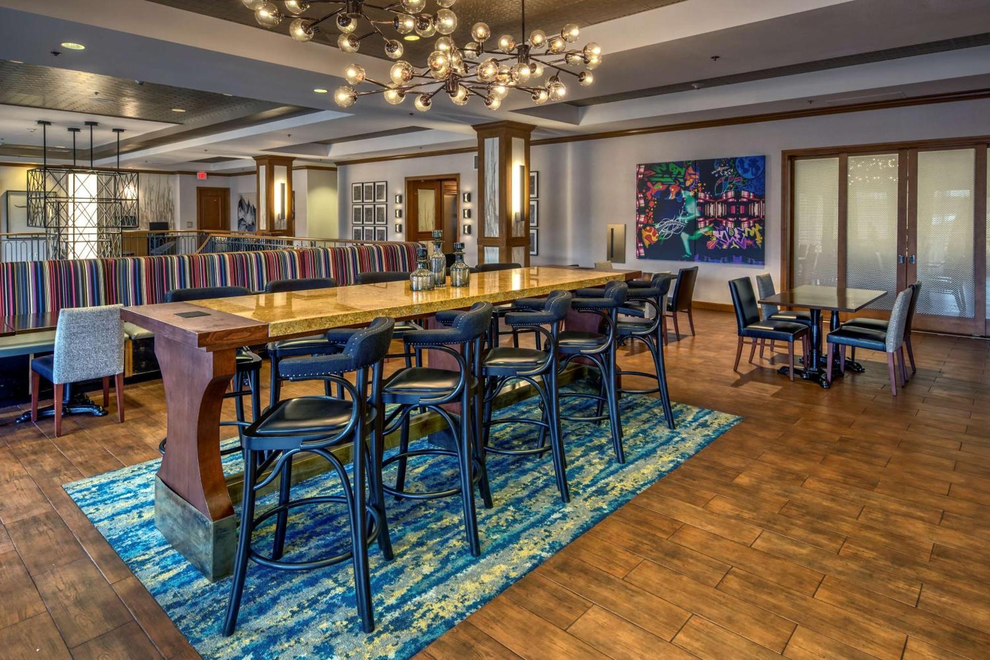 Hampton Inn & Suites Austin-Downtown/Convention Center Buitenkant foto